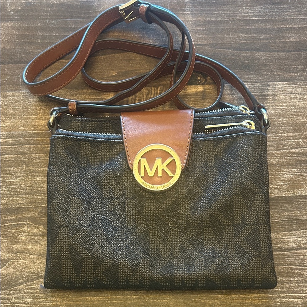 Michael Kors Black and Brown Crossbody Bag